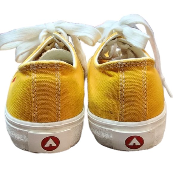 ❤️2/$18 Airwalk Icon sneakers Yellow / White Size 5.5 - Picture 4 of 6